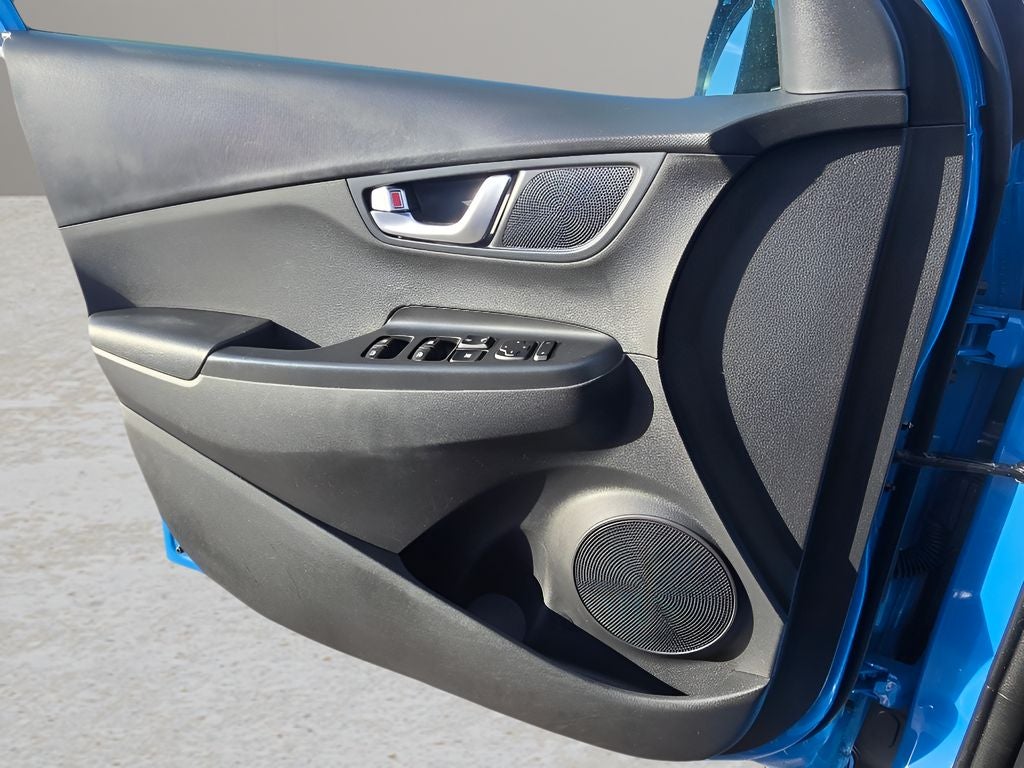 2023 Hyundai Kona Electric SEL