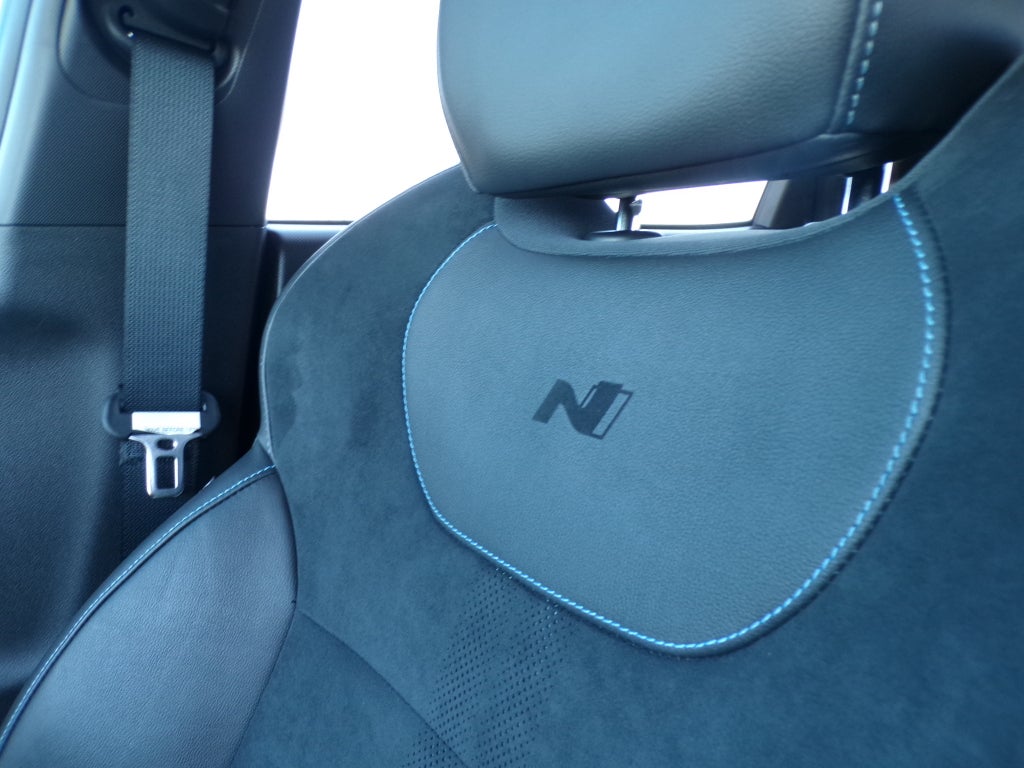 2022 Hyundai Kona N Base
