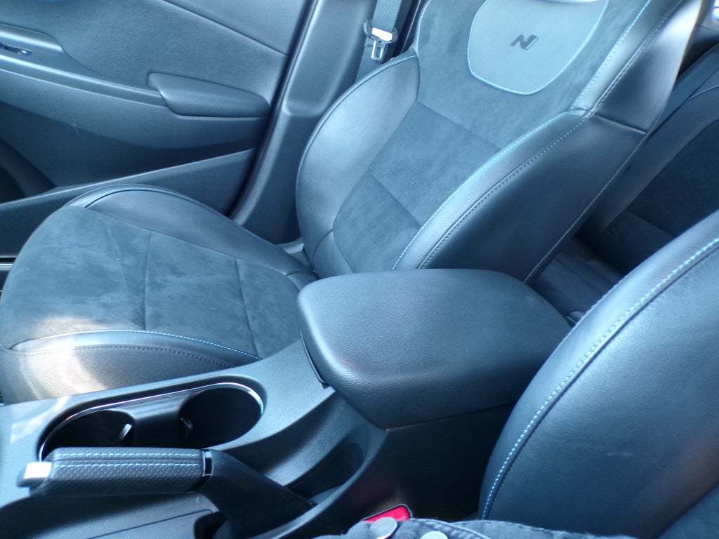 2022 Hyundai Kona N Base