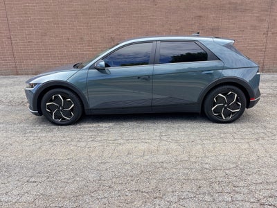2024 Hyundai IONIQ 5 SEL