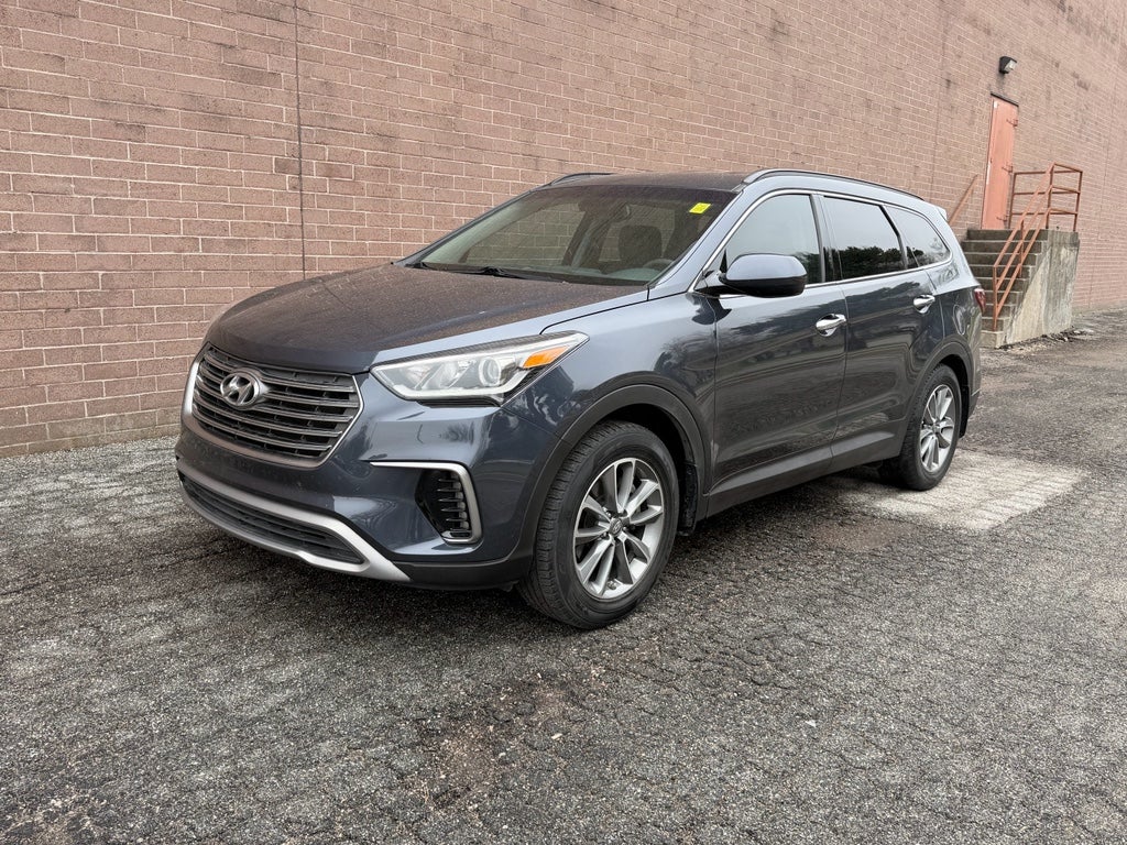 2018 Hyundai Santa Fe SE