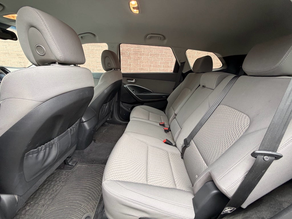 2018 Hyundai Santa Fe SE