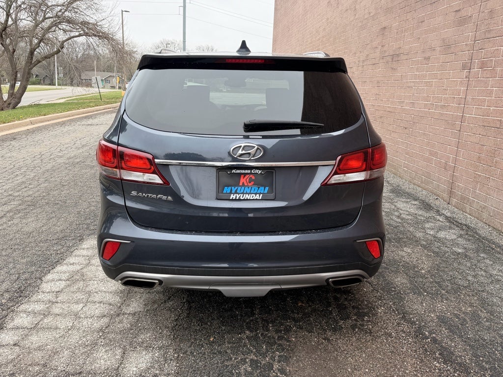 2018 Hyundai Santa Fe SE
