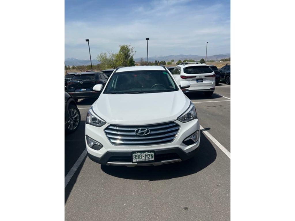 2016 Hyundai Santa Fe SE