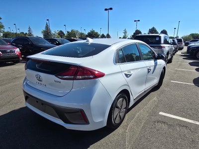 2021 Hyundai Ioniq Hybrid SE