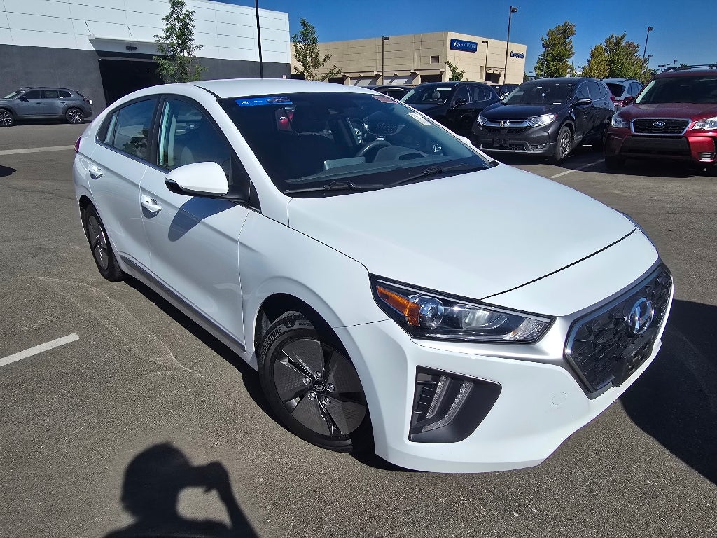 2021 Hyundai Ioniq Hybrid SE