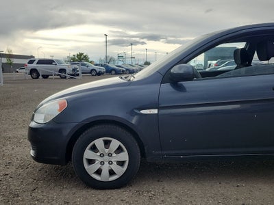 2010 Hyundai Accent 3-Door GS