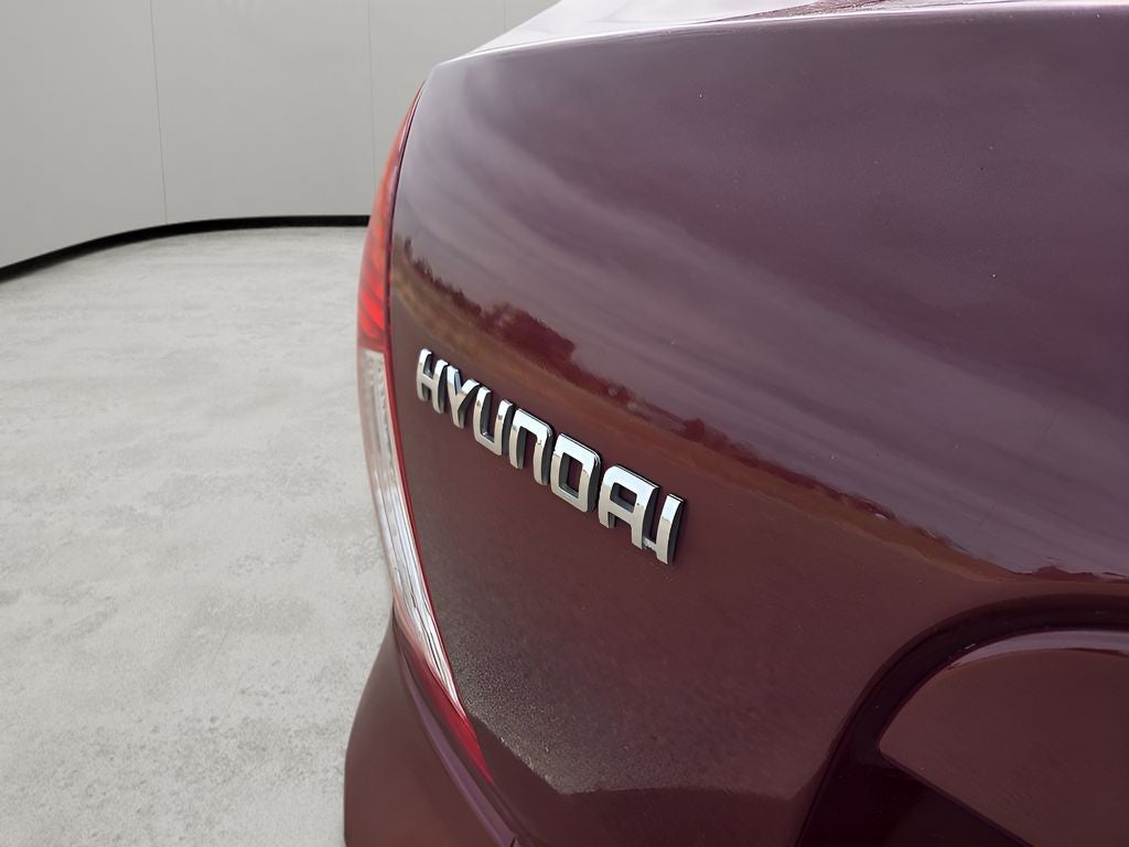 2010 Hyundai Accent 4-Door GLS