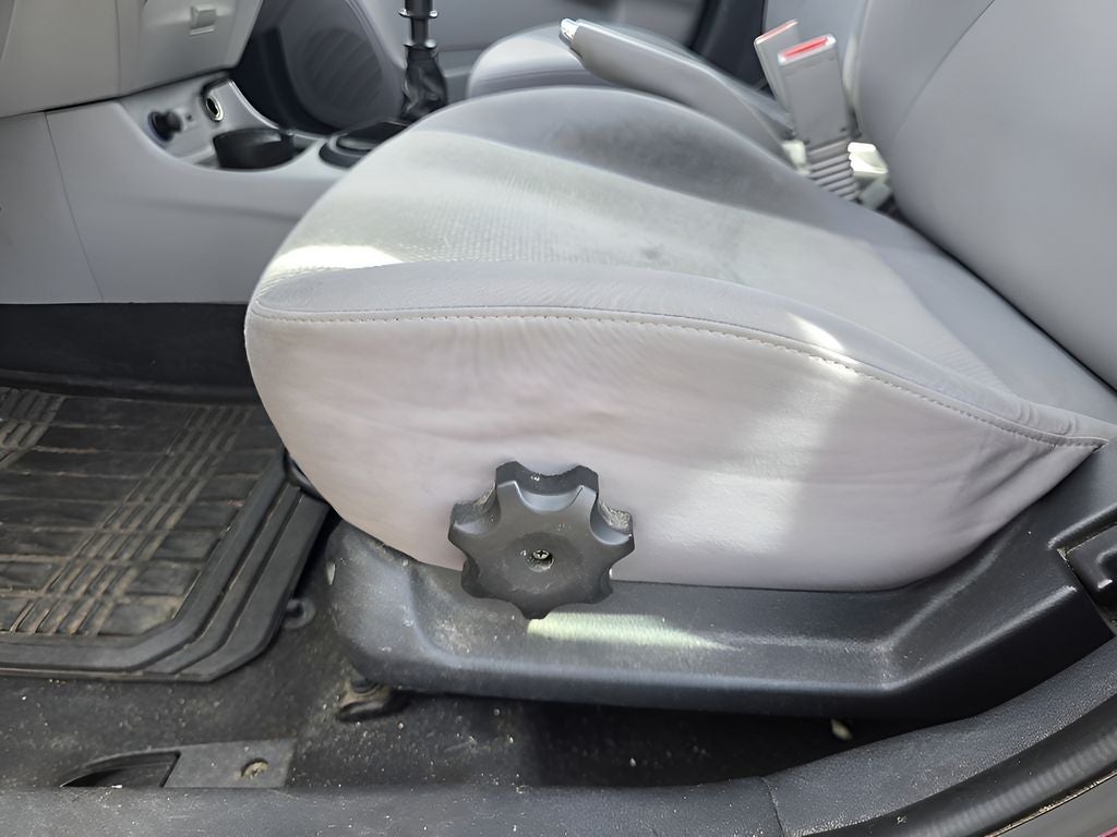 2010 Hyundai Accent 4-Door GLS