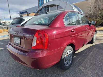 2010 Hyundai Accent 4-Door GLS