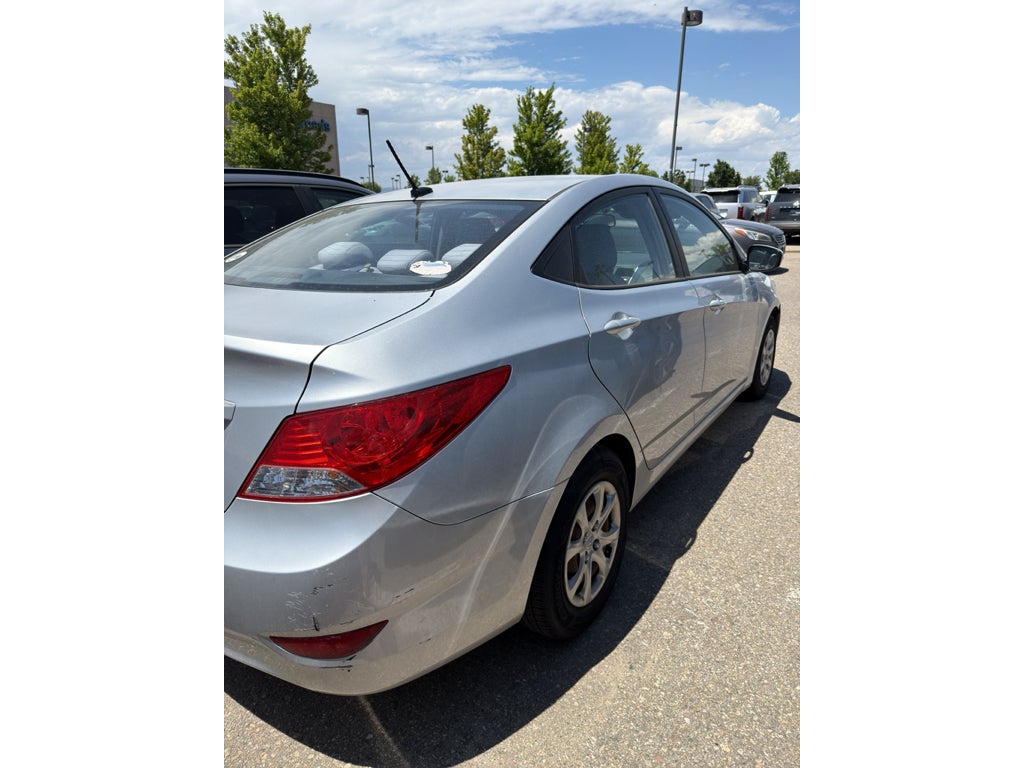 2012 Hyundai Accent GLS