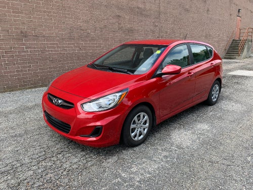 2013 Hyundai Accent 5-Door GS
