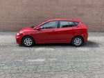 2013 Hyundai Accent 5-Door GS
