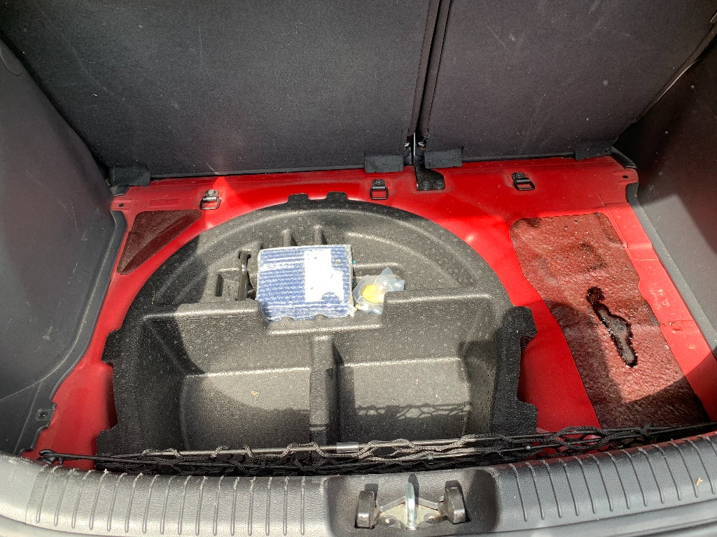 2013 Hyundai Accent 5-Door GS