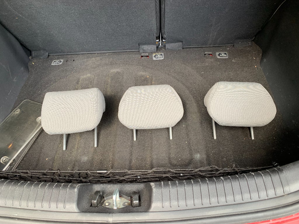 2013 Hyundai Accent 5-Door GS