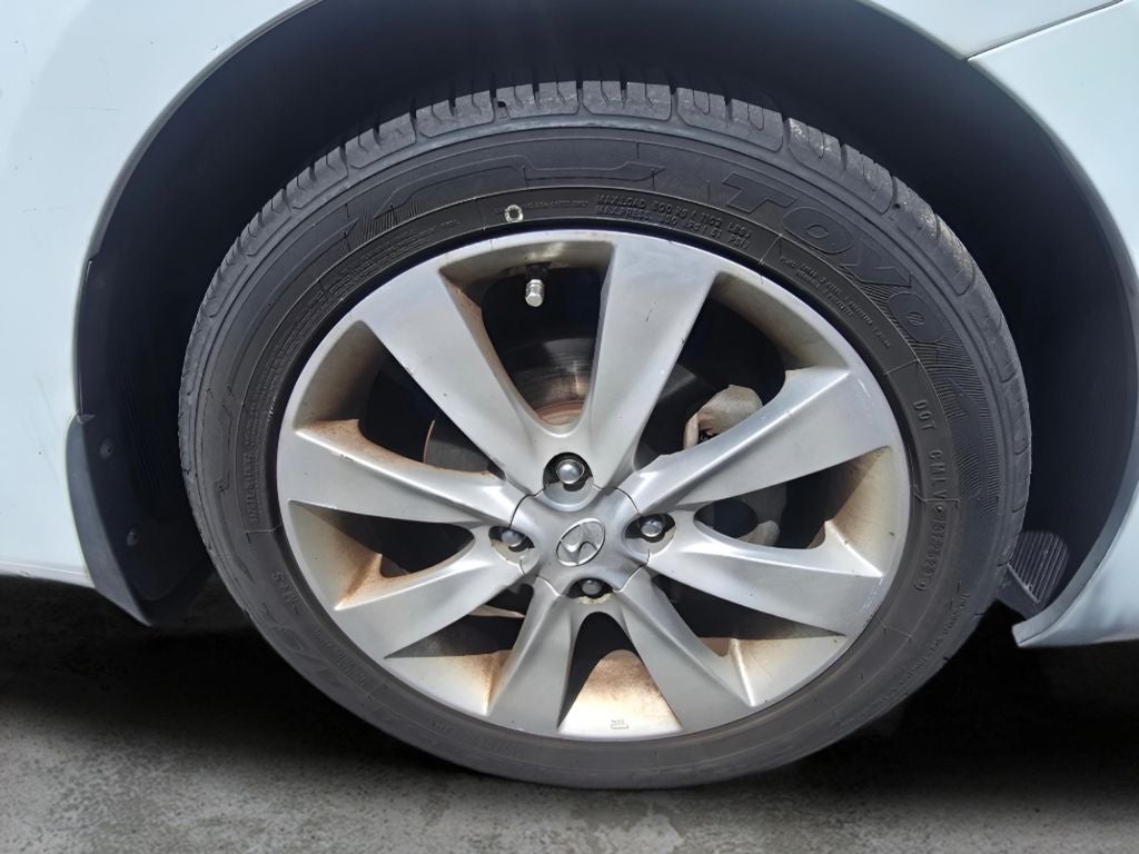2012 Hyundai Accent 5-Door SE