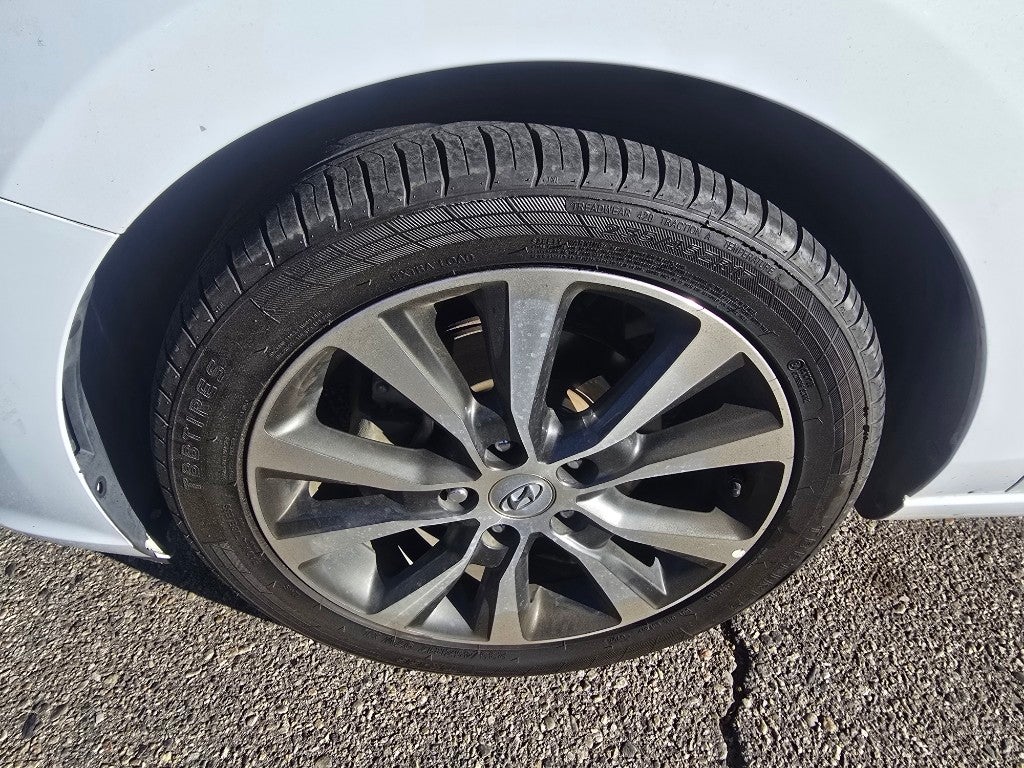 2018 Hyundai Elantra GT Base