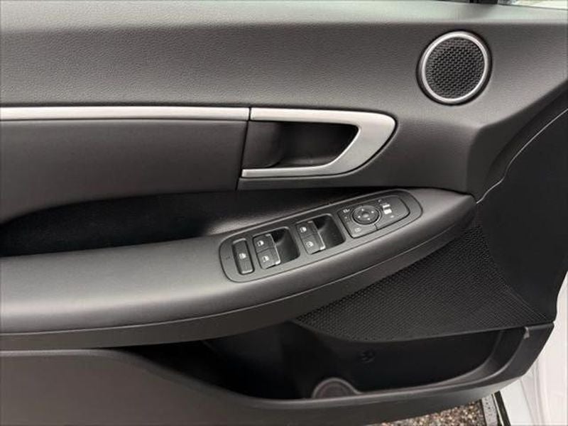 2025 Hyundai Sonata SEL Convenience