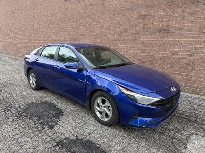 2023 Hyundai Elantra SE