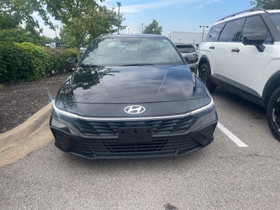 2025 Hyundai Elantra SEL Sport