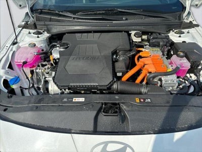 2025 Hyundai Elantra Hybrid SEL Sport