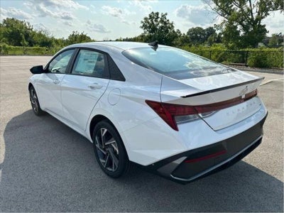 2025 Hyundai Elantra Hybrid SEL Sport