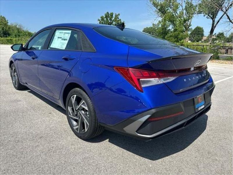 2025 Hyundai Elantra Hybrid SEL Sport