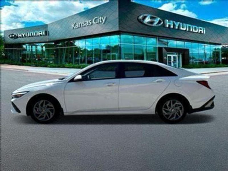 2025 Hyundai Elantra Hybrid Blue