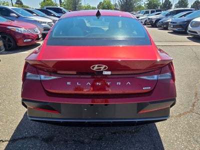 2025 Hyundai Elantra Hybrid Limited