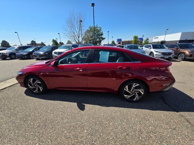 2025 Hyundai Elantra Hybrid Limited