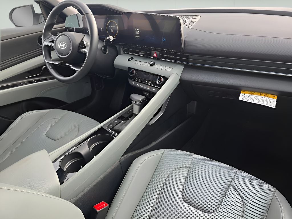 2025 Hyundai Elantra Hybrid Limited