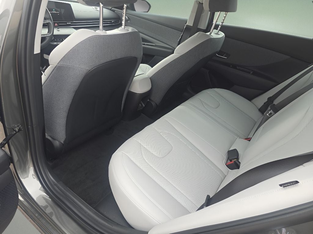 2026 Hyundai Elantra Hybrid Limited