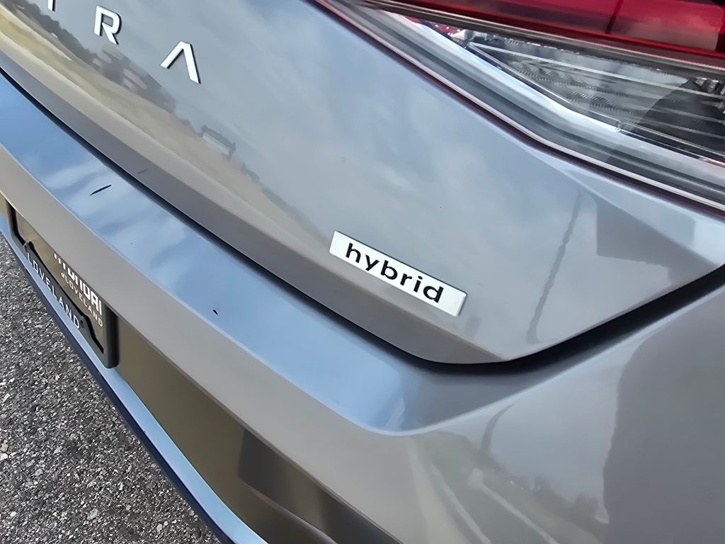 2025 Hyundai Elantra Hybrid Limited