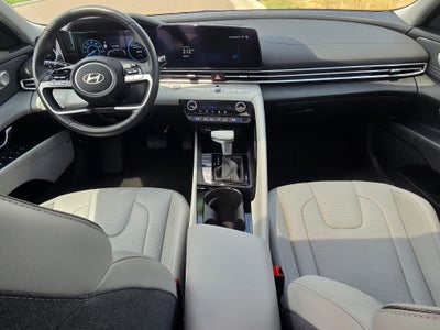 2025 Hyundai Elantra Hybrid Limited