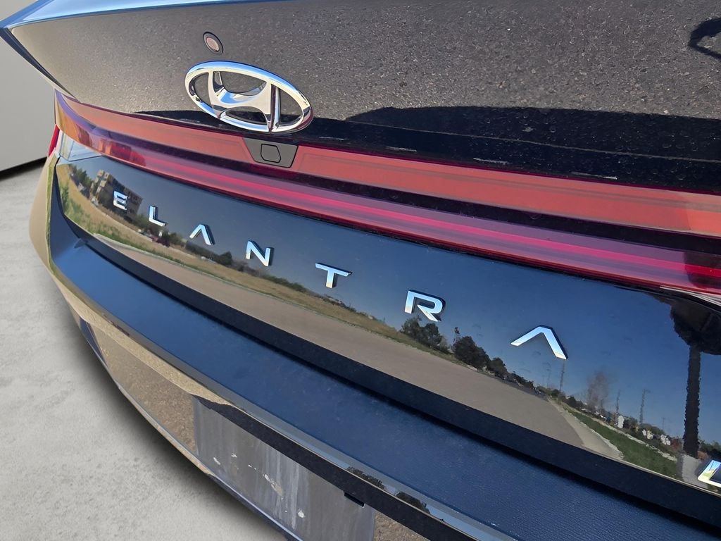 2021 Hyundai Elantra Limited