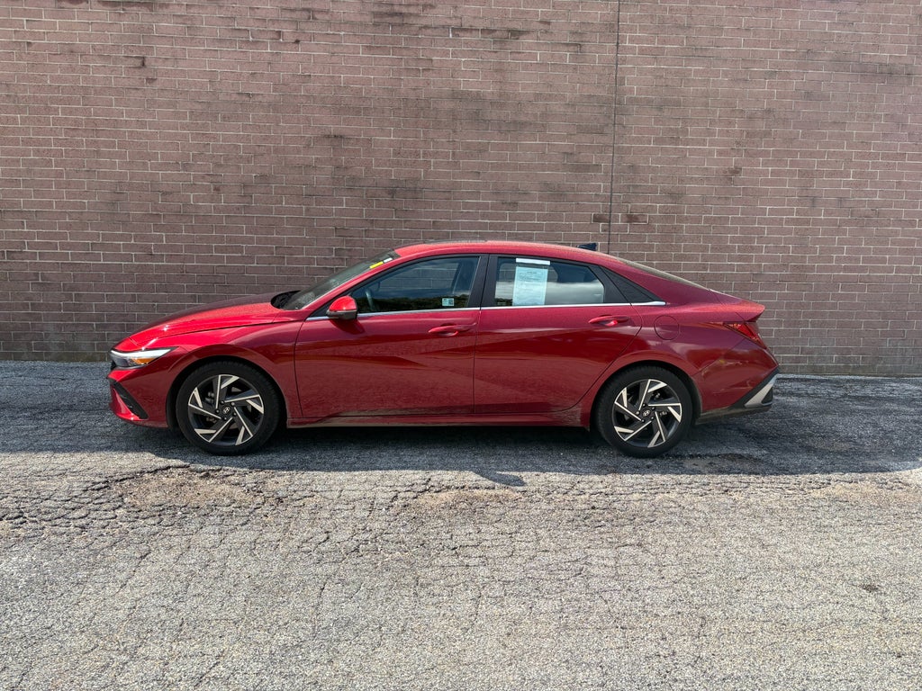 2024 Hyundai Elantra Limited