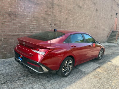 2024 Hyundai Elantra Limited