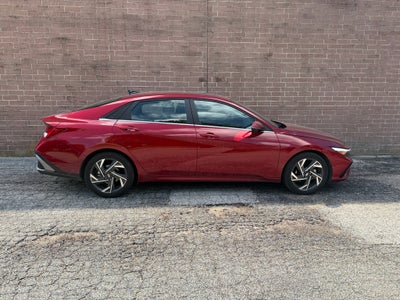 2024 Hyundai Elantra Limited