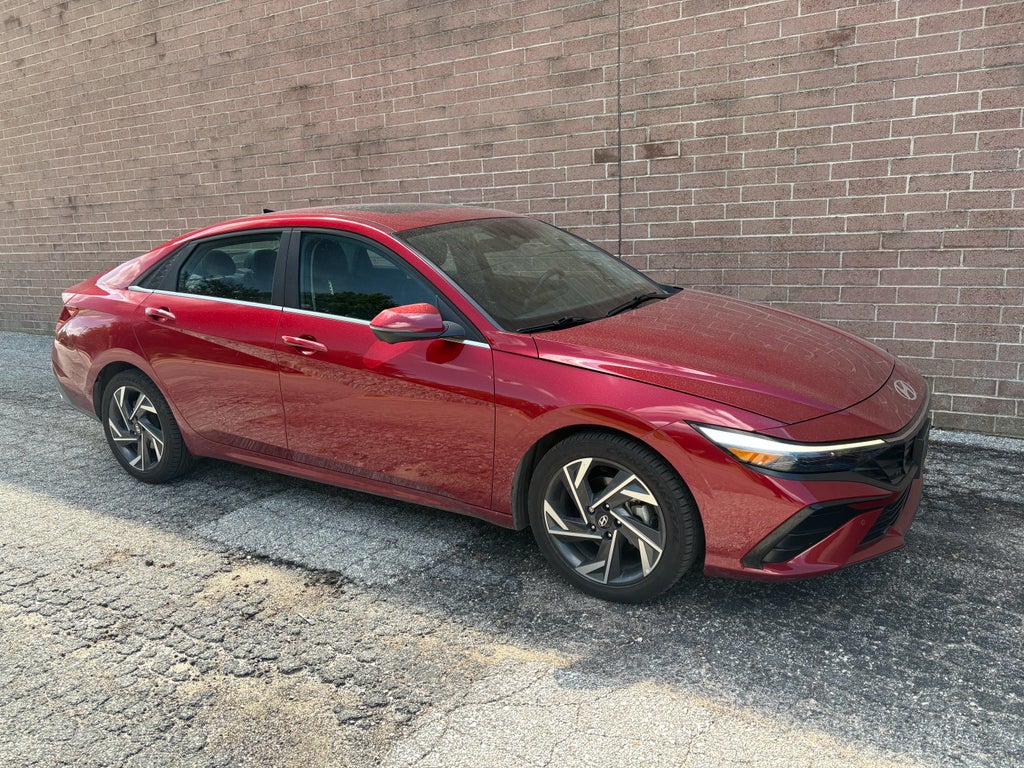2024 Hyundai Elantra Limited