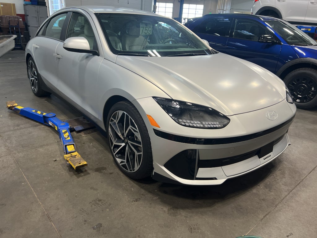 2023 Hyundai IONIQ 6 SEL