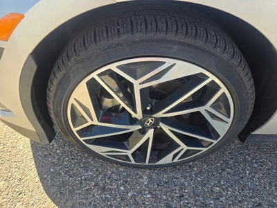 2024 Hyundai IONIQ 6 SEL