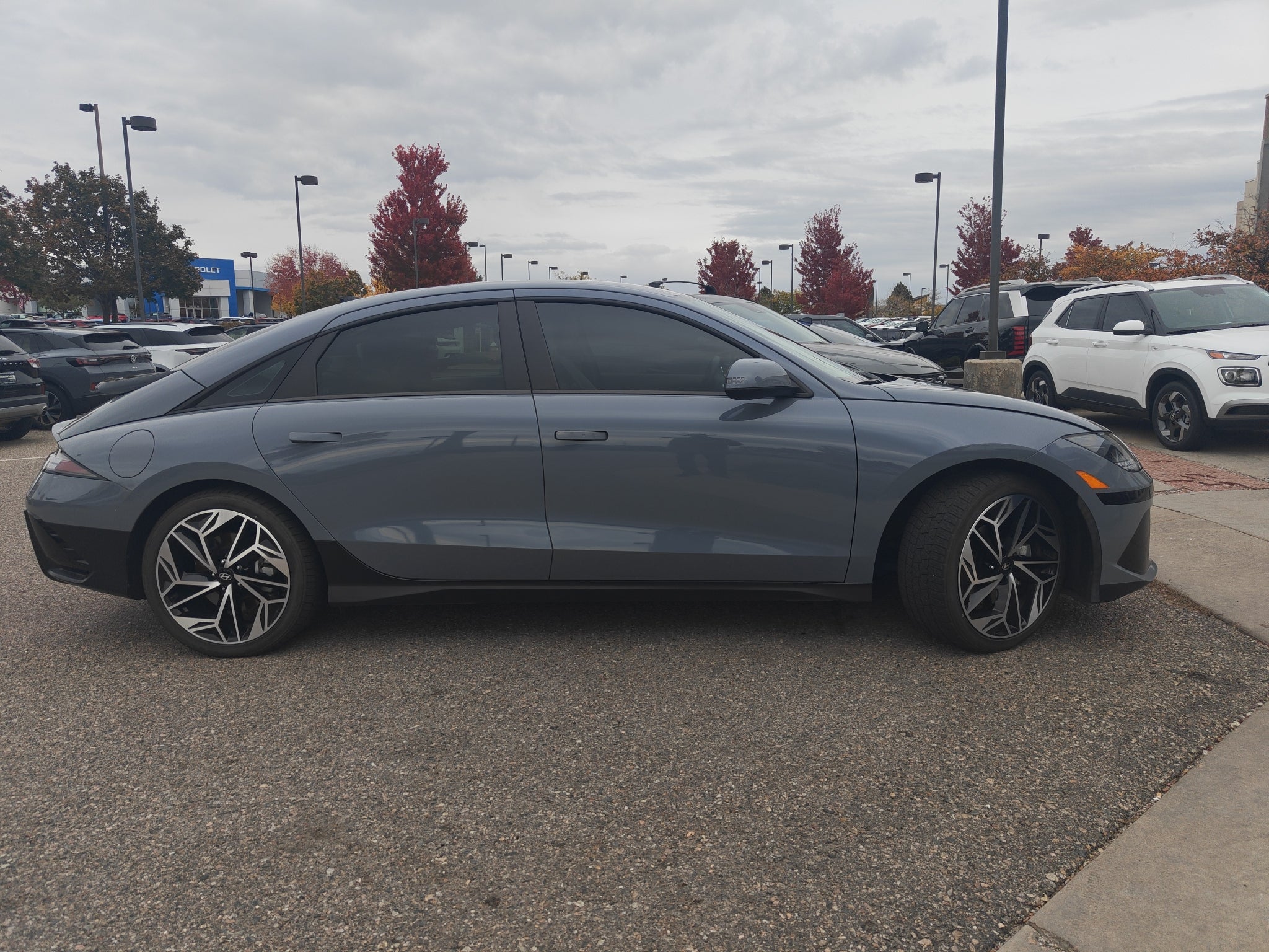 2024 Hyundai IONIQ 6 SEL
