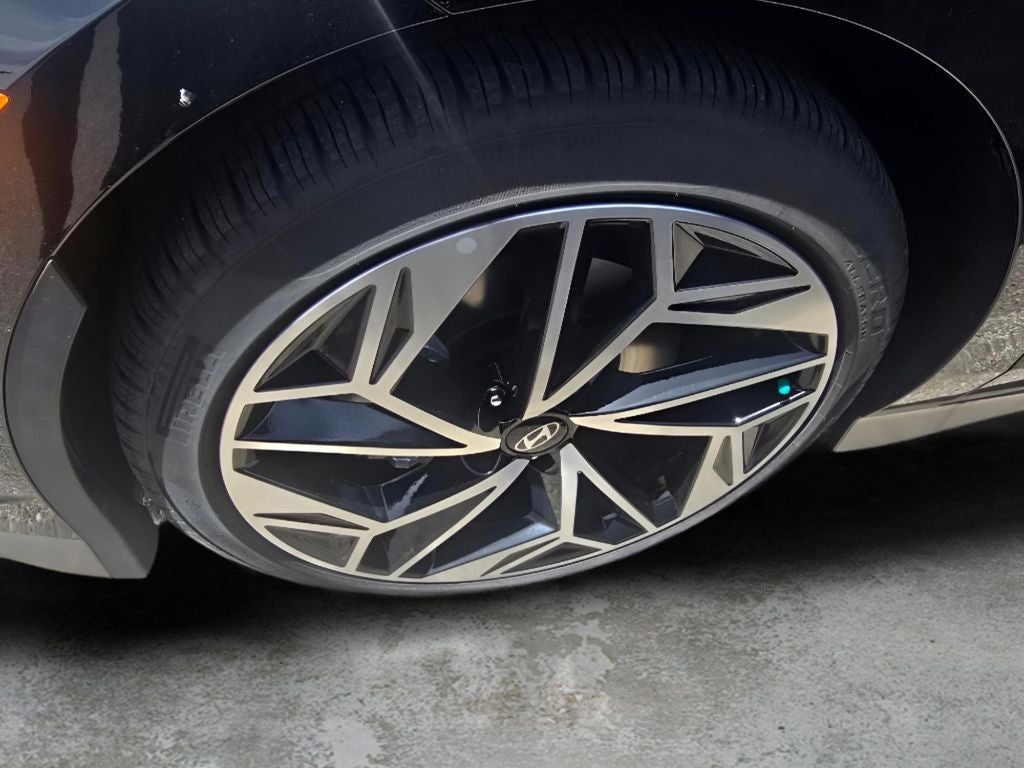 2024 Hyundai IONIQ 6 SEL