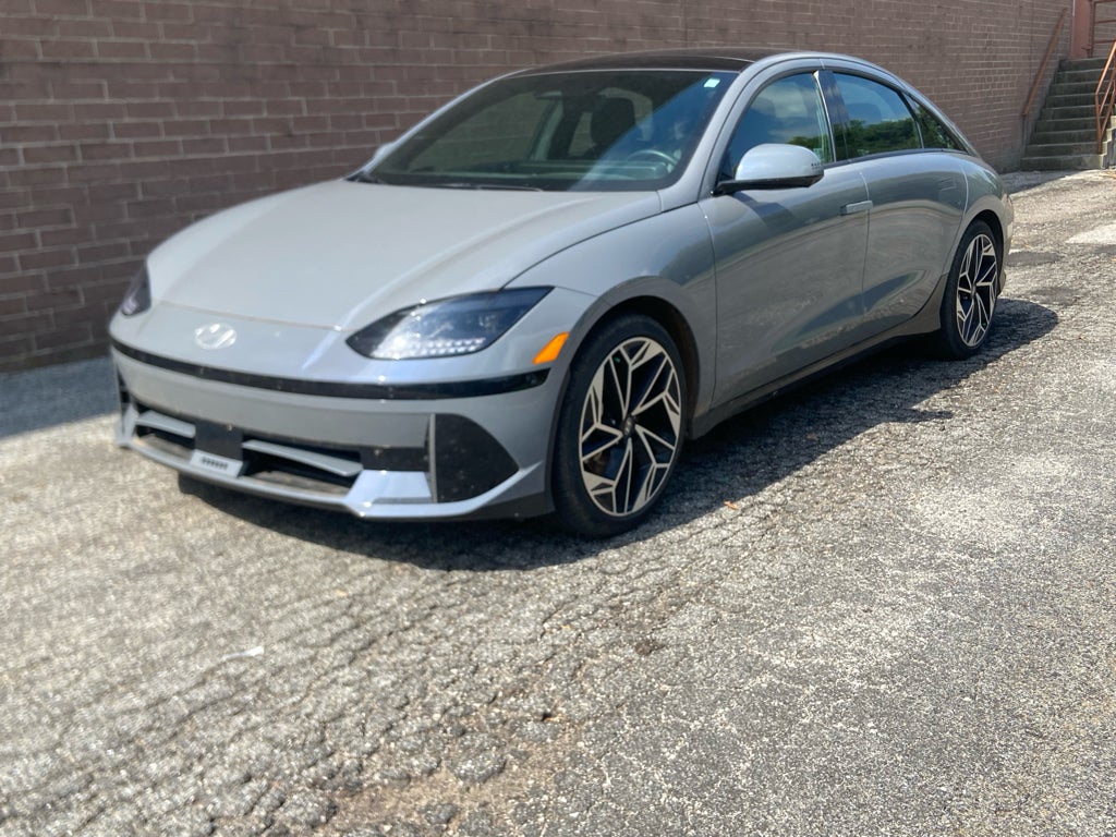 2024 Hyundai IONIQ 6 Limited