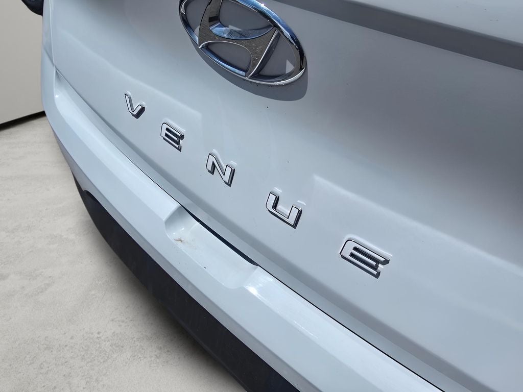 2021 Hyundai Venue SE