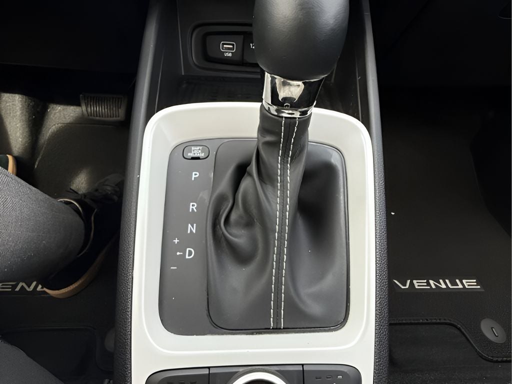 2023 Hyundai Venue Limited