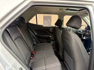 2025 Hyundai Venue SEL