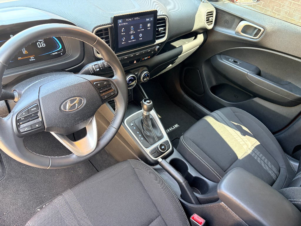2025 Hyundai Venue SEL
