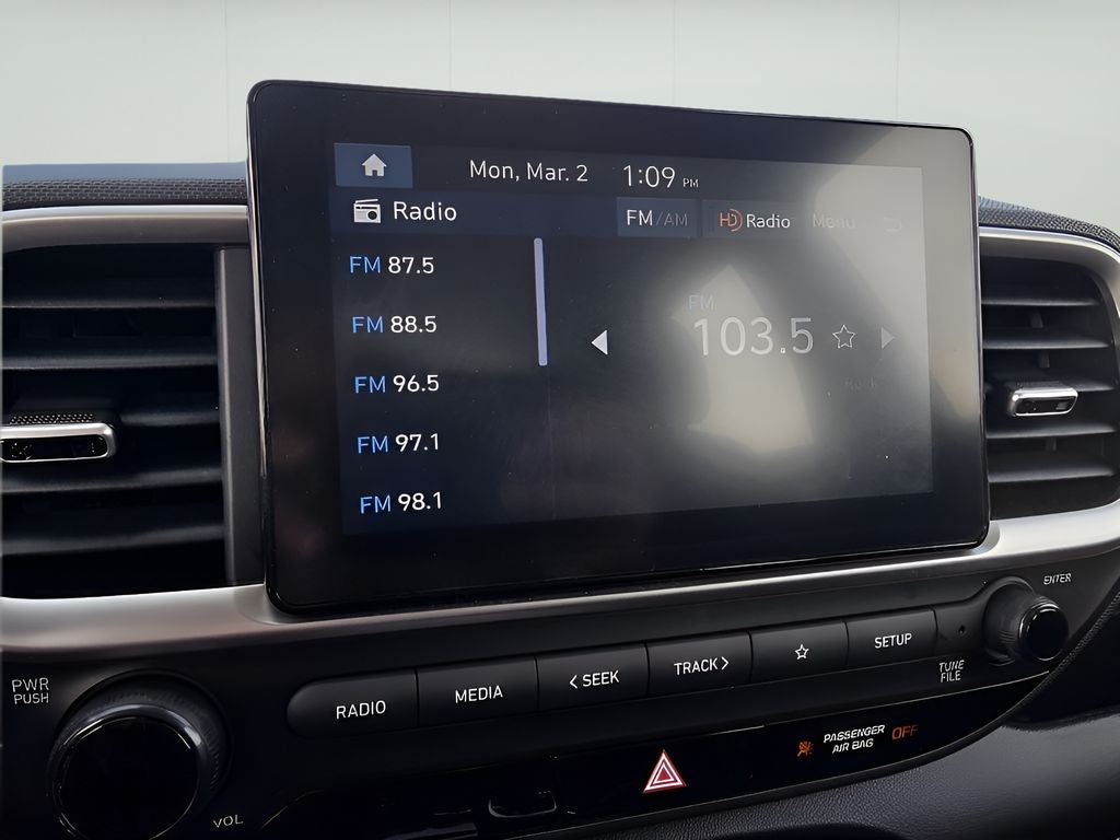 2025 Hyundai Venue SEL