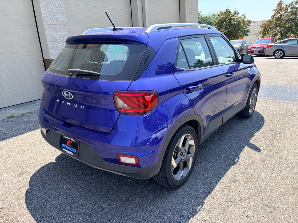 2025 Hyundai Venue SEL